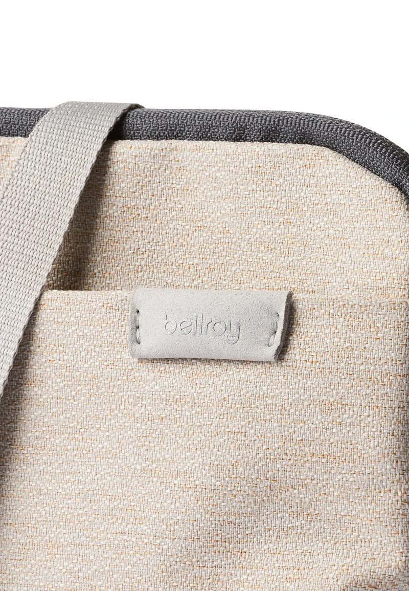 BELLROY CITY POUCH PLUS - Umhängetasche - Saltbush – Bild 4