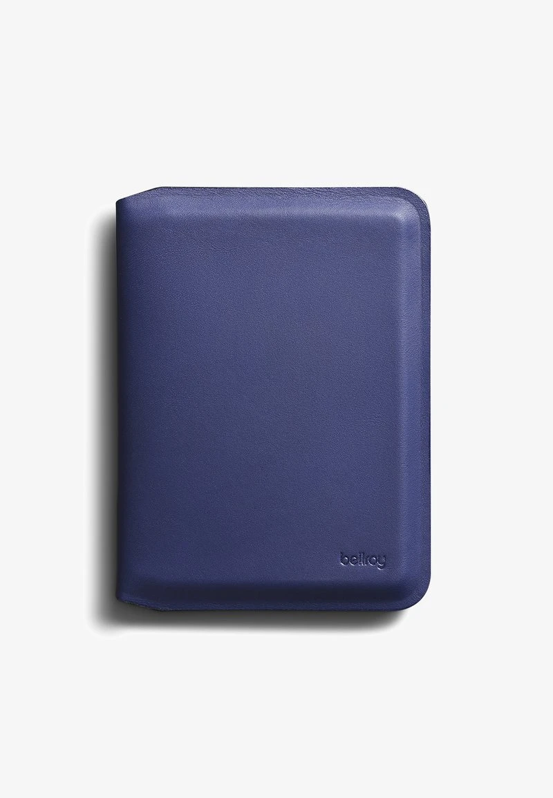 BELLROY APEX - Reisepassetui - Indigo – Bild 5