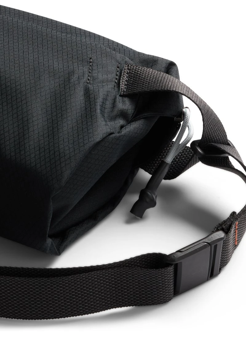 BELLROY LITE SLING - Gürteltasche - Shadow – Bild 4