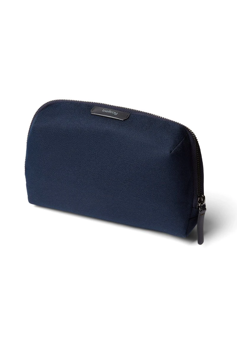 BELLROY DESK CADDY - Kosmetiktasche - Navy – Bild 5