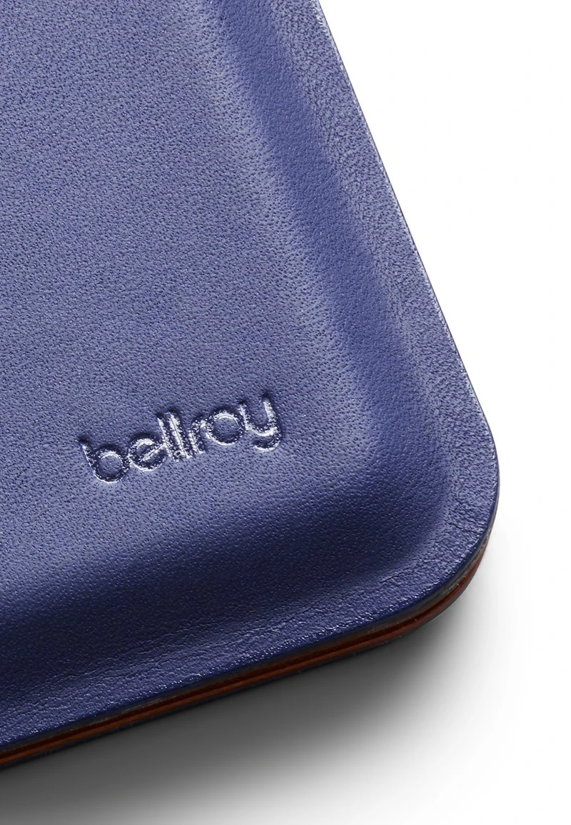 BELLROY APEX - Reisepassetui - Indigo – Bild 4