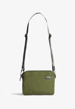 BELLROY CITY POUCH PLUS - Umhängetasche - Rangergreen