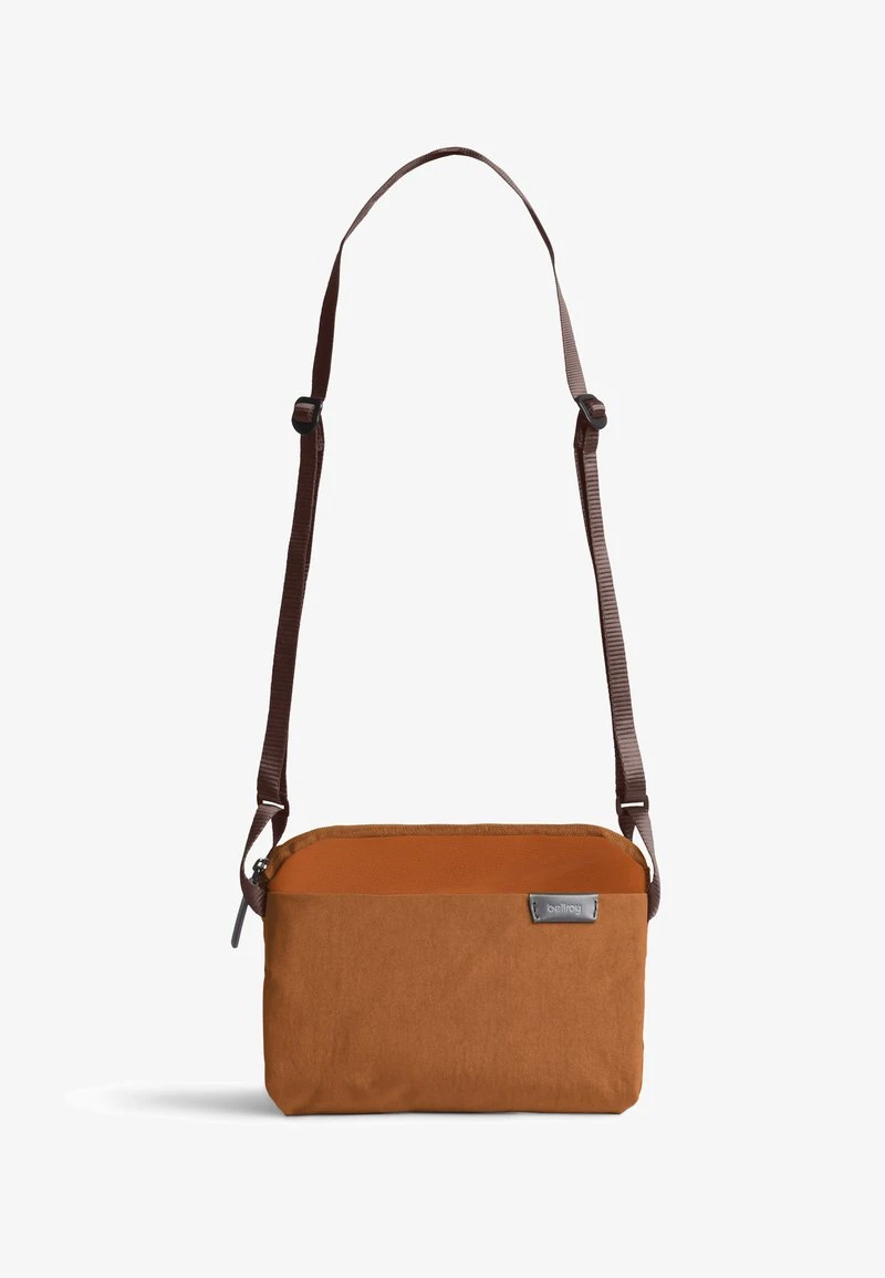 BELLROY CITY POUCH PLUS - Umhängetasche - Bronze