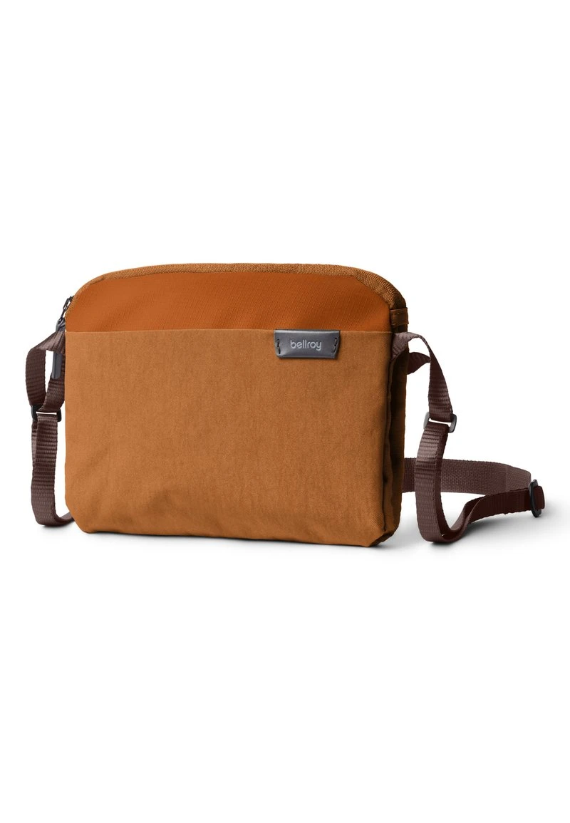 BELLROY CITY POUCH PLUS - Umhängetasche - Bronze – Bild 6