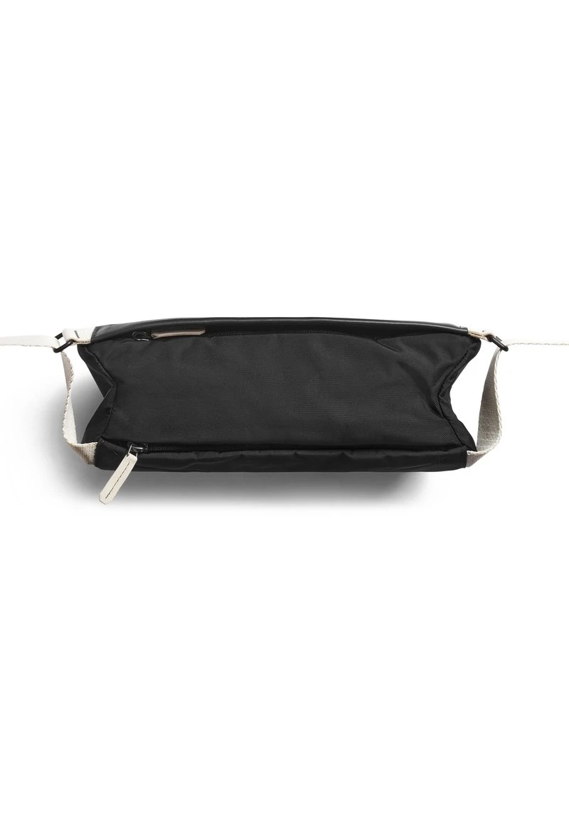 BELLROY SLING MINI PREMIUM - Gürteltasche - Black Sand – Bild 2