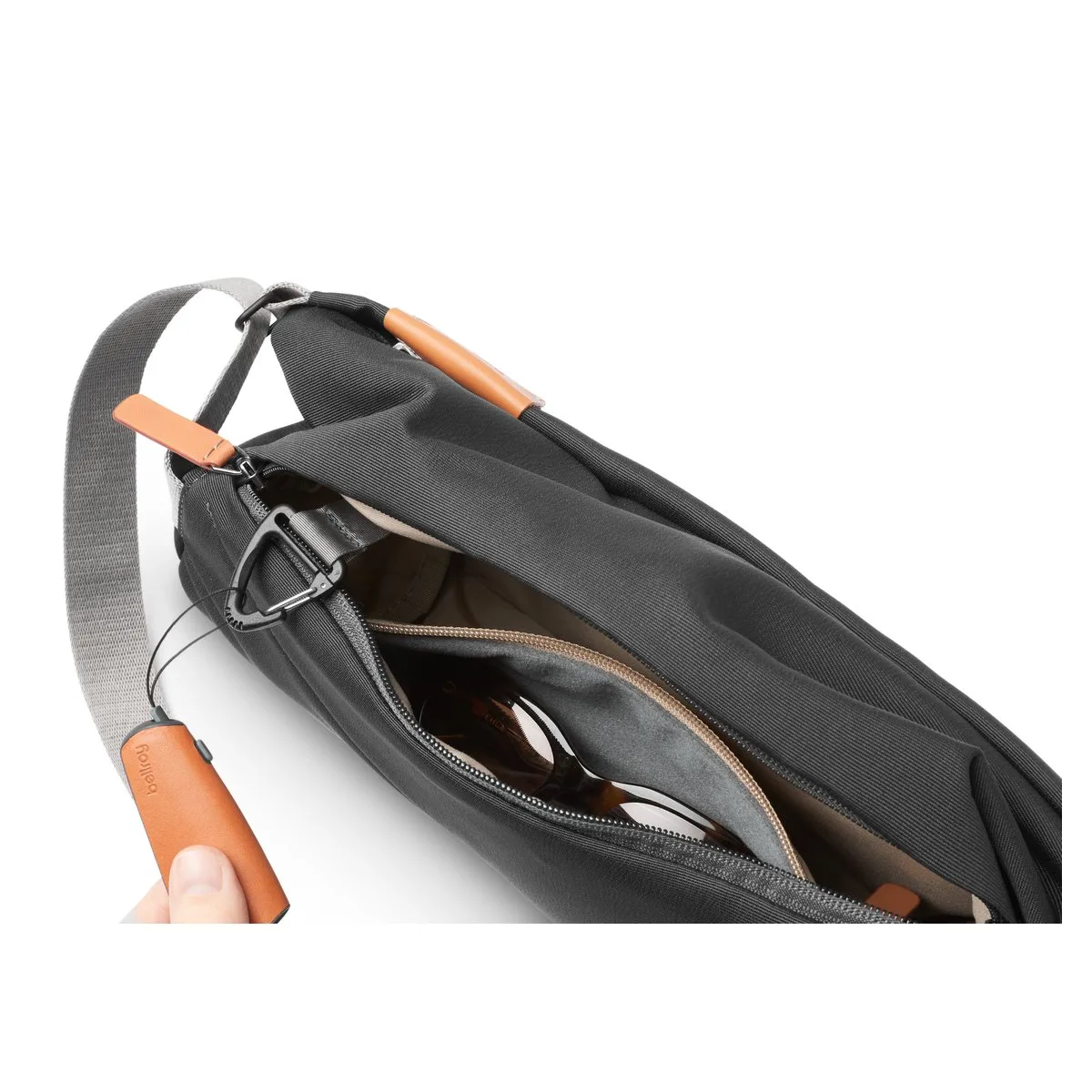 BELLROY Sling 7L Slate – Bild 6