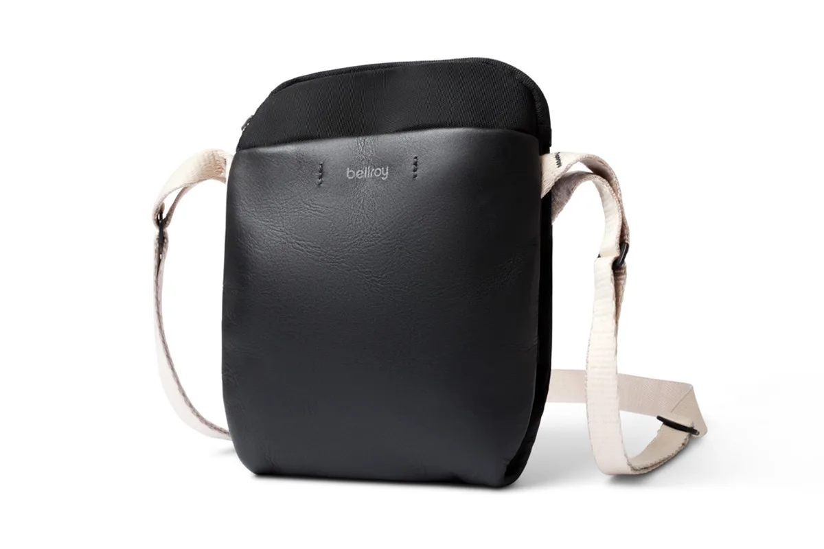 BELLROY City Pouch Premium Black – Bild 3