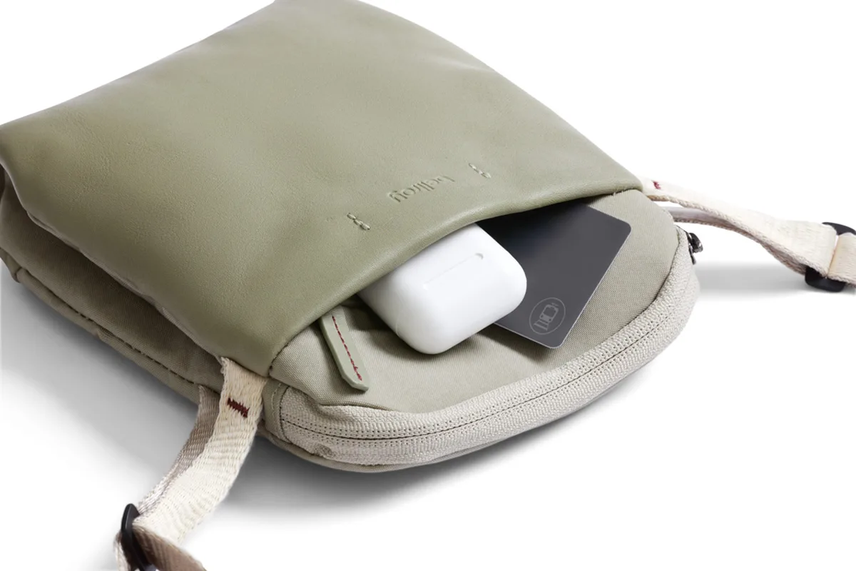 BELLROY City Pouch Premium Lichen Grey – Bild 6