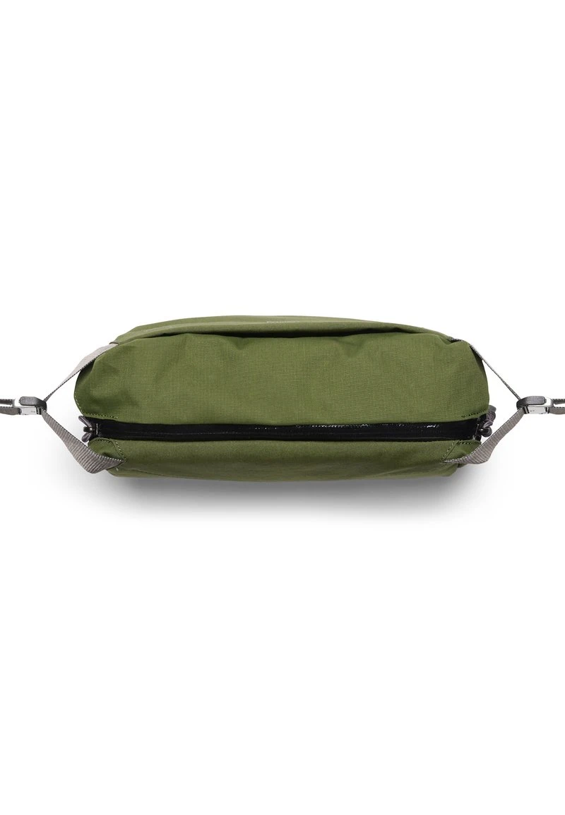 BELLROY VENTURE SLING - Gürteltasche - Rangergreen – Bild 6