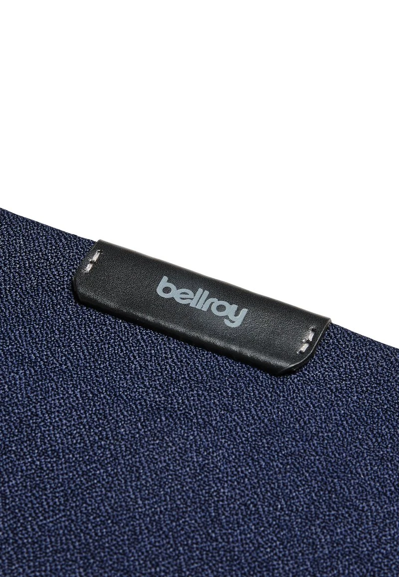 BELLROY TABLET SLEEVE - Notebooktasche - Navy – Bild 4